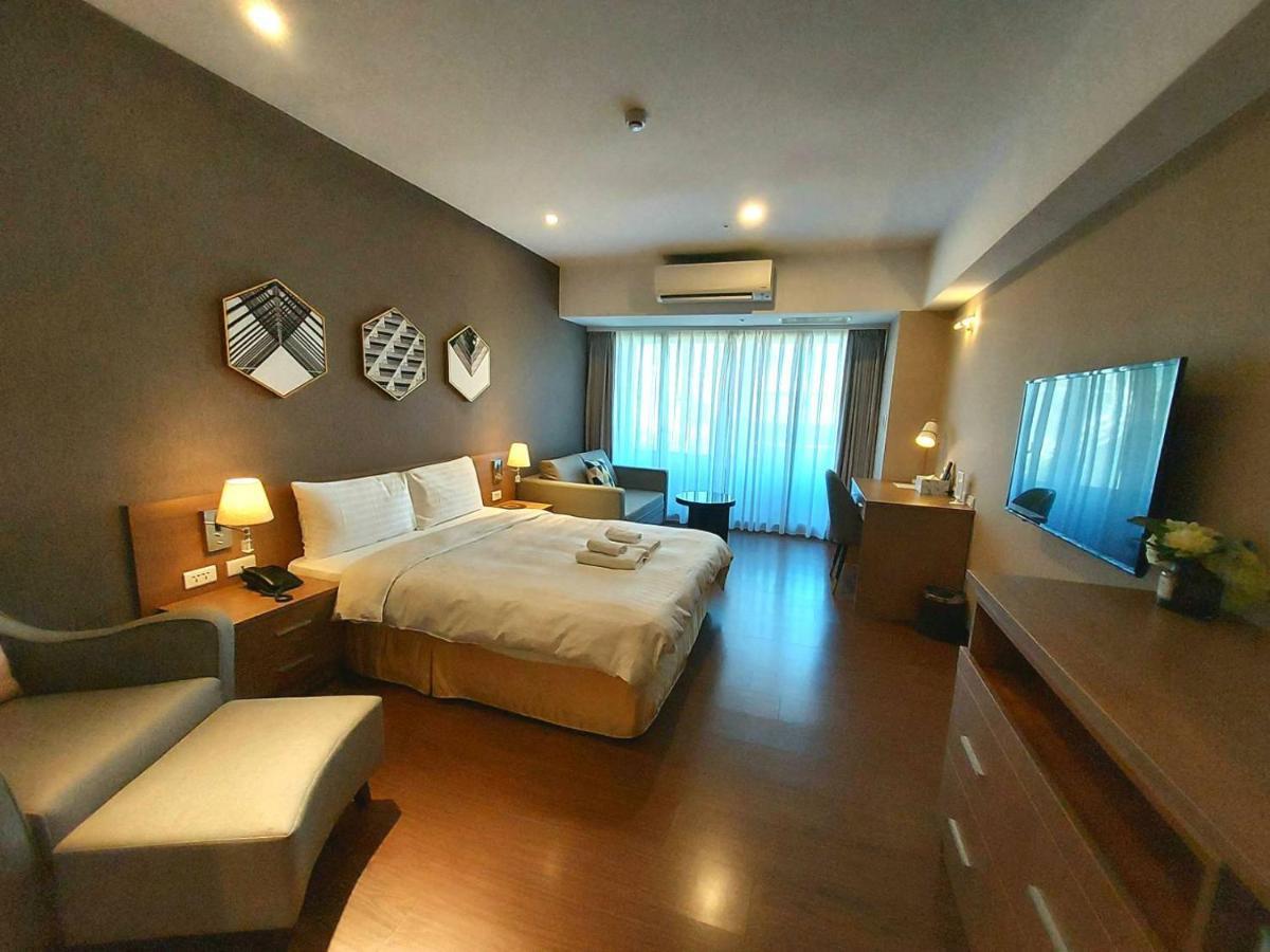Sky19 Hotel Тайбэй Экстерьер фото